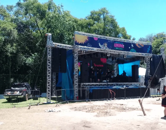 Treliça em alumínio em evento da Europa Show